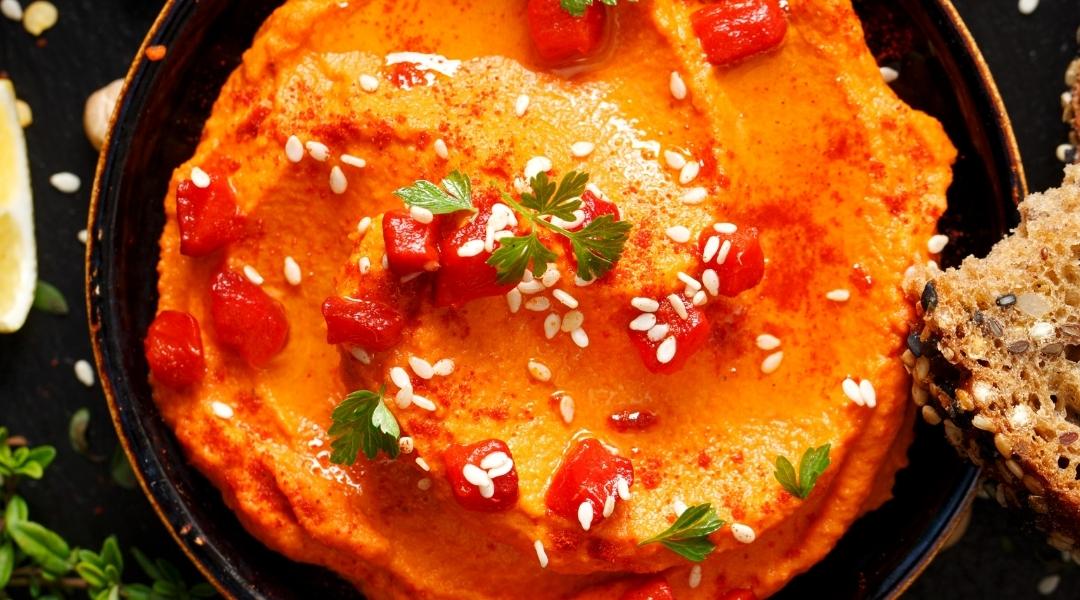 Red pepper hummus